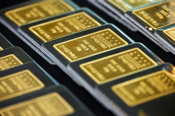 Gold prices are rising alongside the stock market. Photo:Reuters